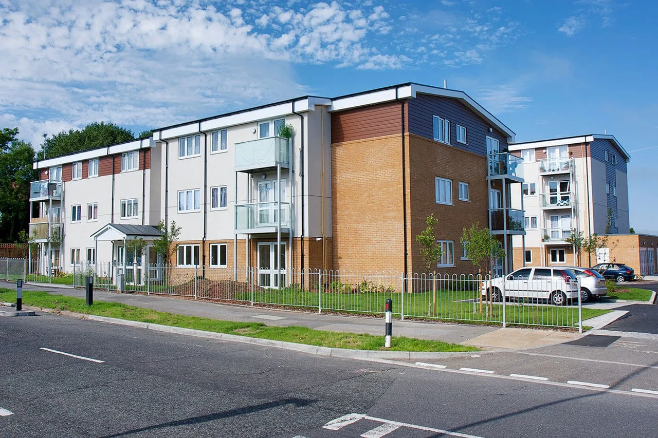 Mollison Drive web 001