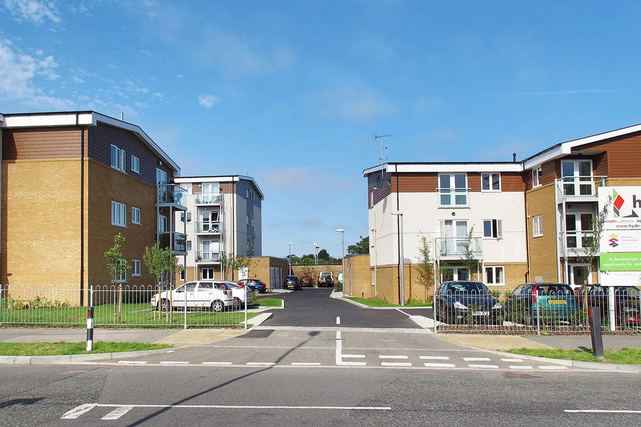 Mollison Drive web 007