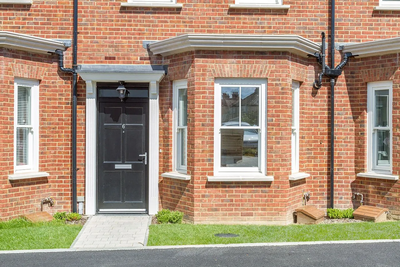 Wallace Crescent 1