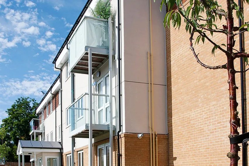 Mollison Drive web 005